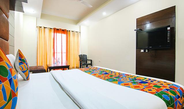 Хинджевади: FabHotel Palazzo