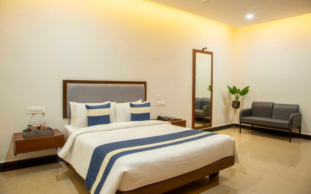 Хоспет: The Fortune Hotel By Swathi Group