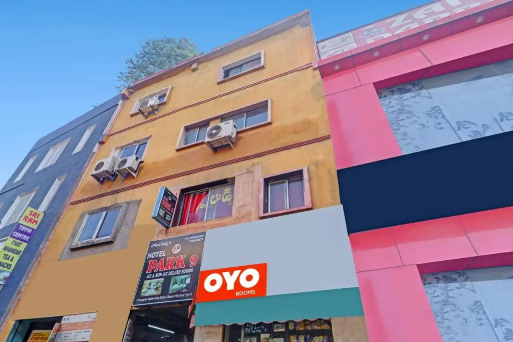 Хидерабад: OYO Flagship 80747K Deccan Park 9