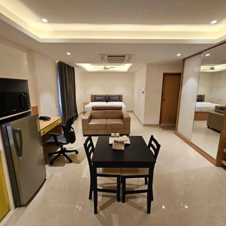 Хидерабад: Western Suites