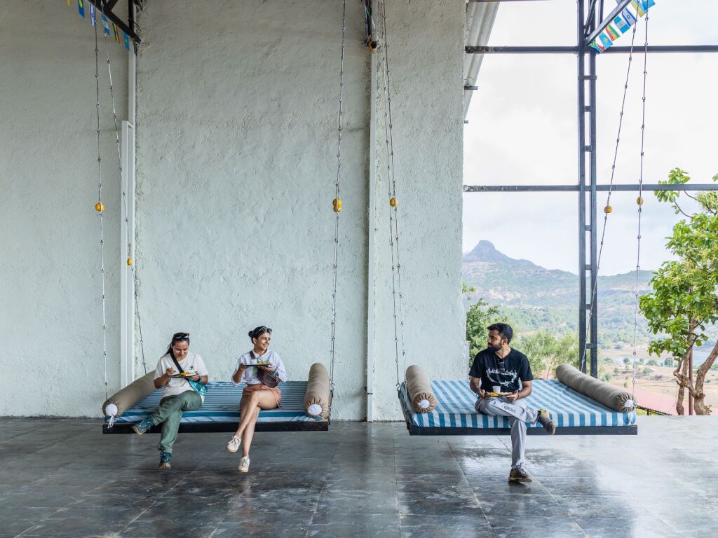 Игатпури: The Hosteller Bhandardara
