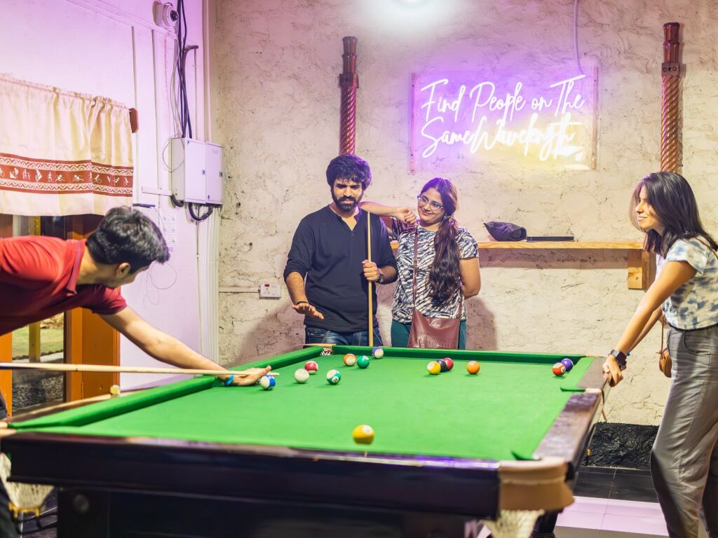Игатпури: The Hosteller Bhandardara