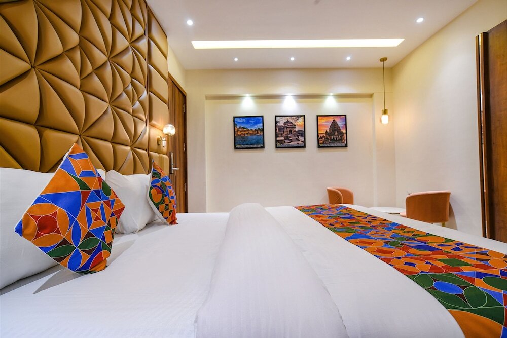 Индаур: Fabhotel Benchmark