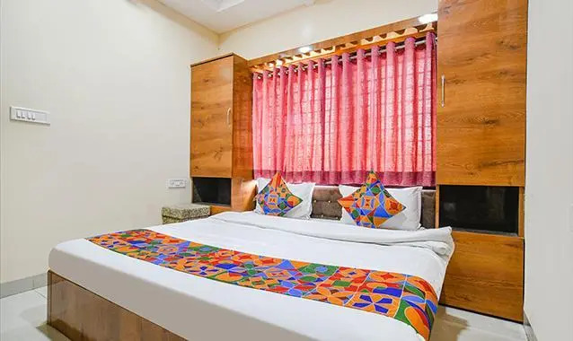 Индаур: FabHotel Royal Palace Indore