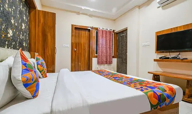 Индаур: FabHotel Royal Palace Indore