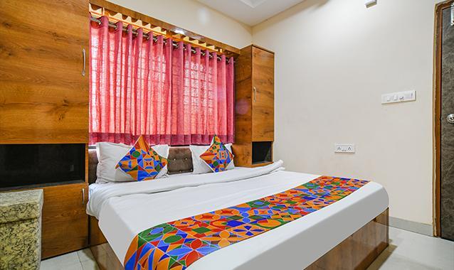 Индаур: FabHotel Royal Palace Indore