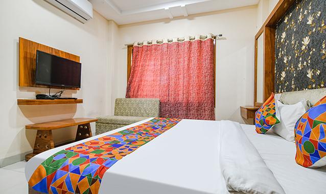 Индаур: FabHotel Royal Palace Indore