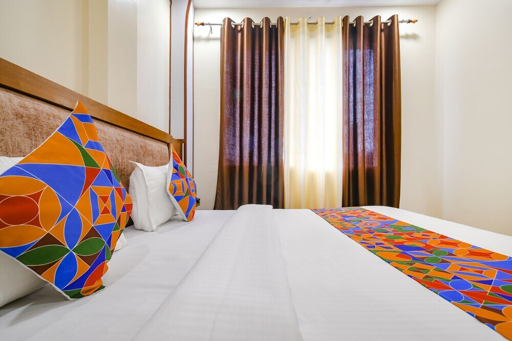 Индаур: Fabhotel Atharv