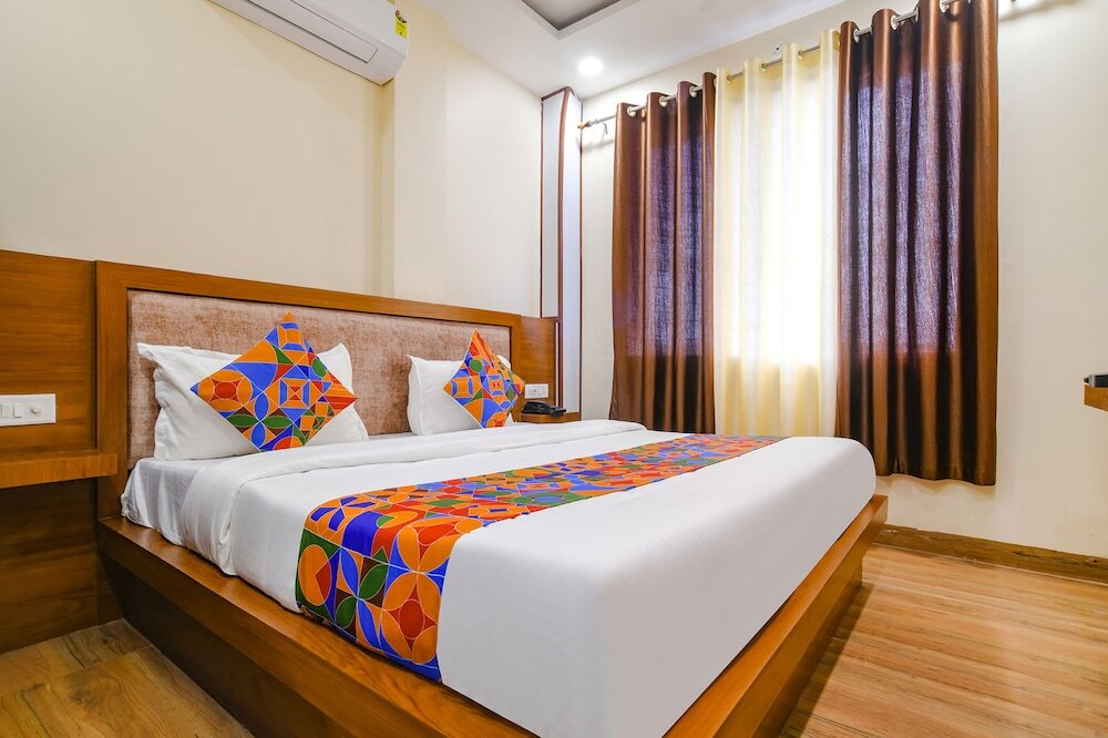 Индаур: Fabhotel Atharv