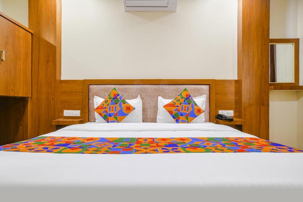 Индаур: Fabhotel Atharv