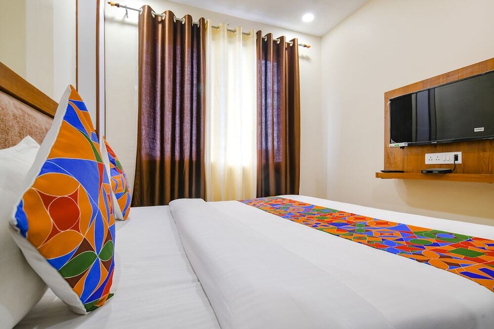 Индаур: Fabhotel Atharv