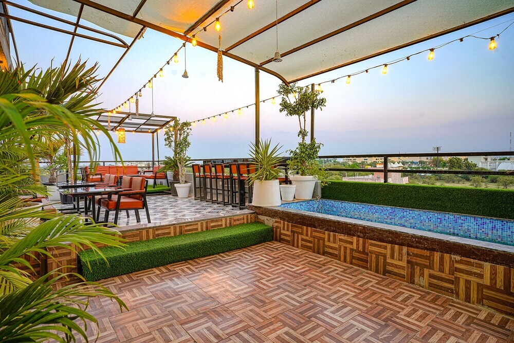 Индаур: Fabhotel Marbella Hotel & Resort