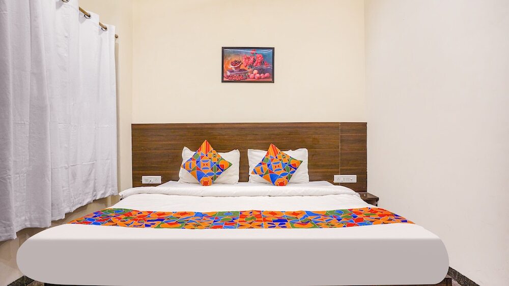 Индаур: Fabhotel Desire