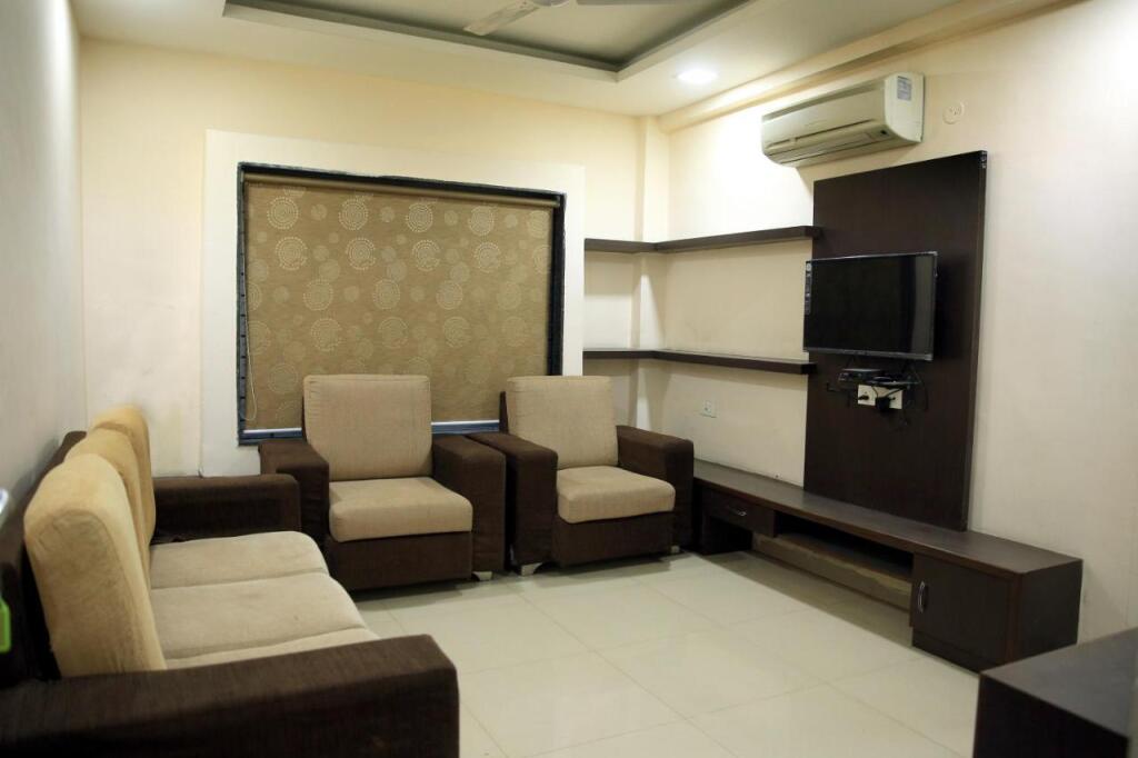 Индаур: Shri Ram Krishna Bagh Hotel