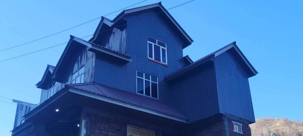 Катра: POP HOME 80545B Zohan Homestay