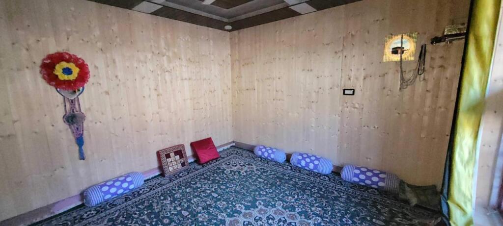 Катра: POP HOME 80545B Zohan Homestay