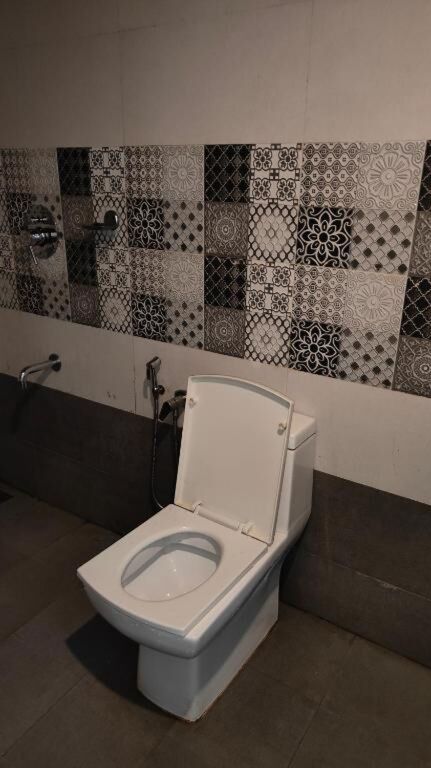 Паллипурам: PPH Living Khaleej Residency