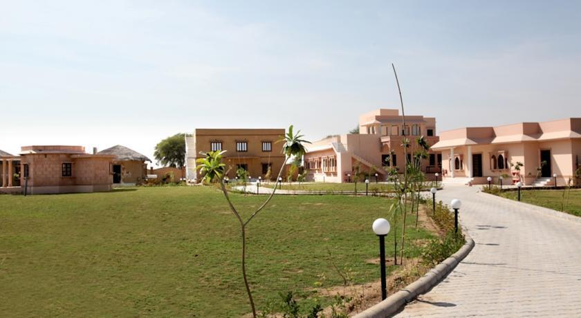 Khiyansaria: The Thar Oasis Resort & Camps
