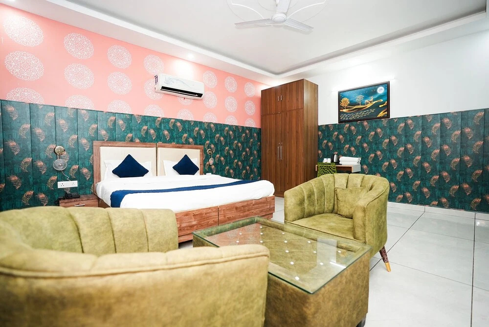 Гуруграм: Fabhotel Tanvi Premium