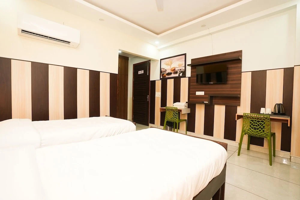 Гуруграм: Fabhotel Tanvi Premium
