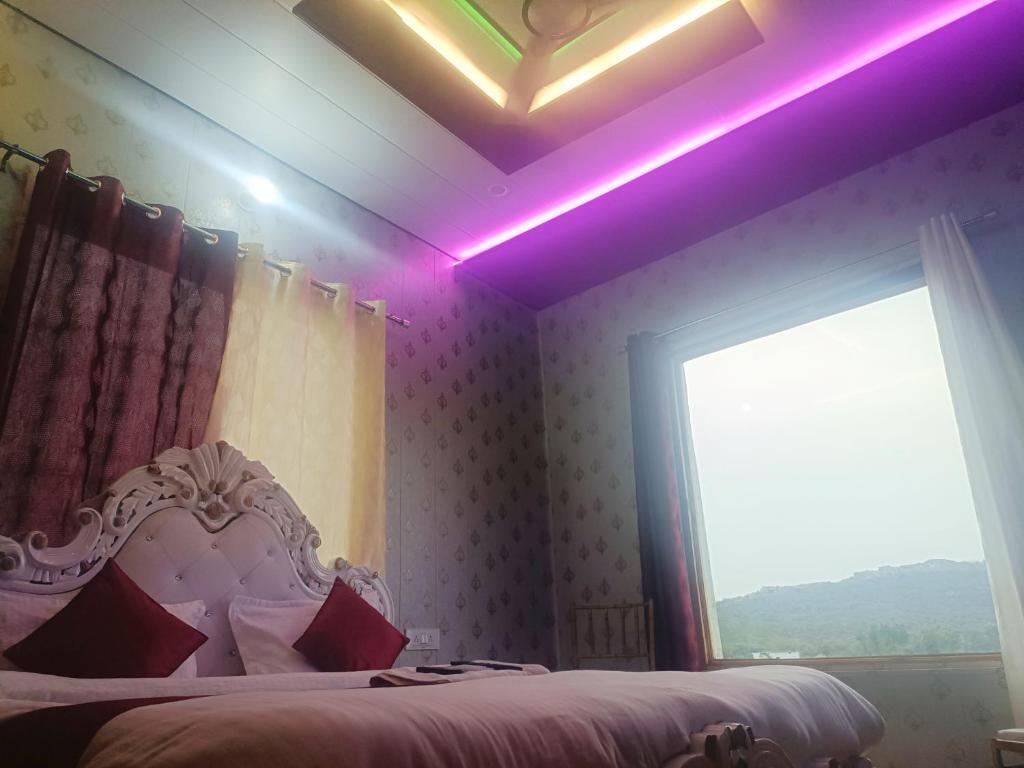 Крепость Jhansi: Hotel Krishna Manu Palace Orchha