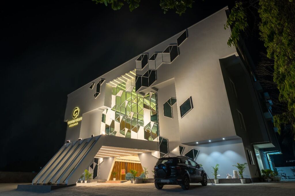 Джорхат: Clubway Grand A Boutique Hotel