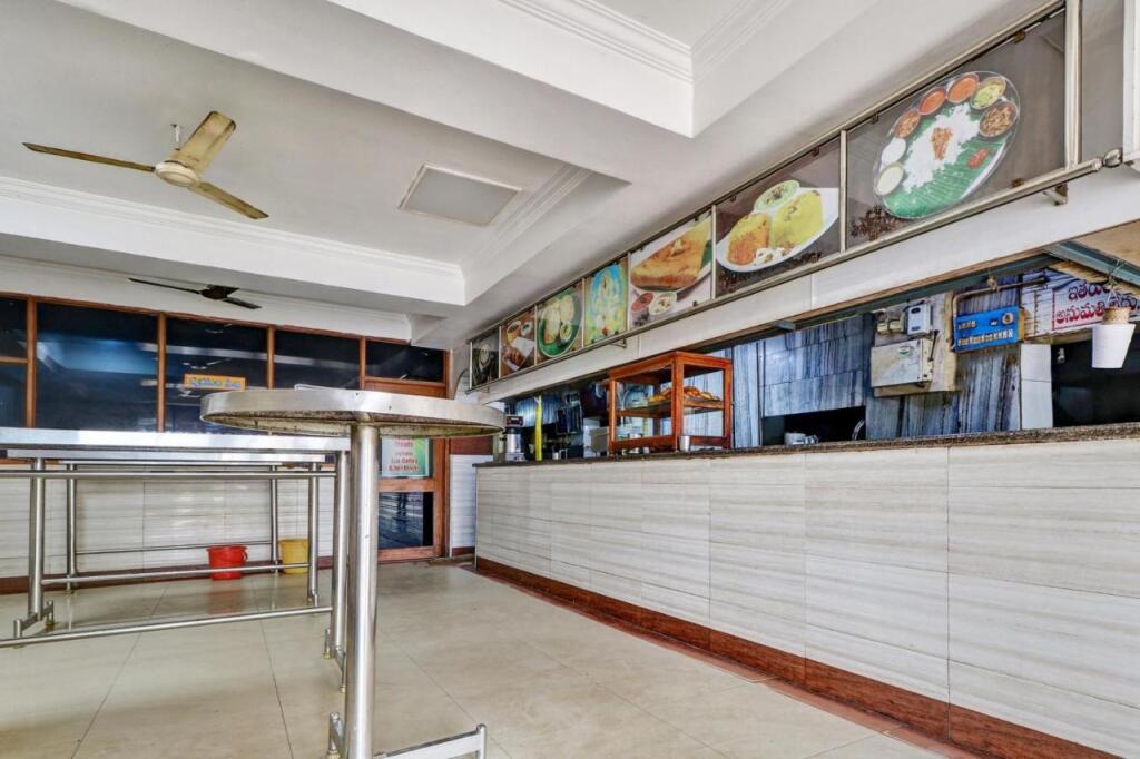 Кадапа: Spot On 80462 Hotel Ashoka Lodge