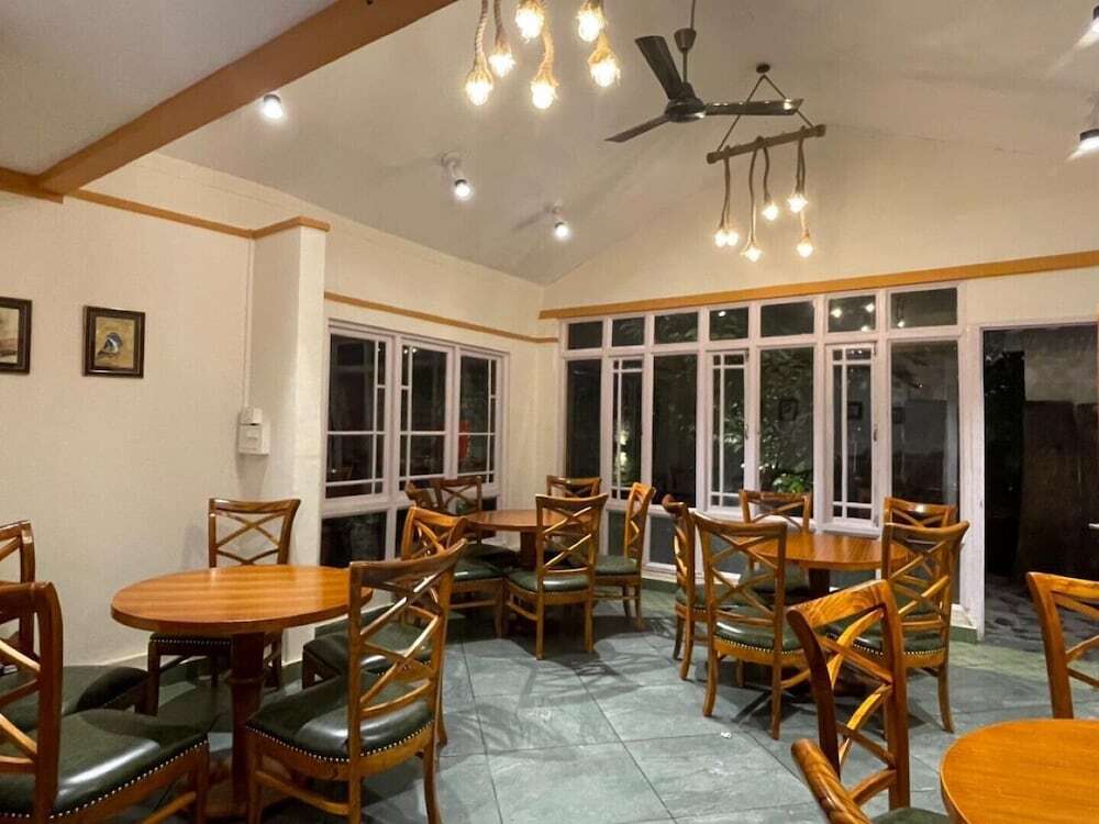 Калимпонг: Summit Bougainvillea Tea Resort
