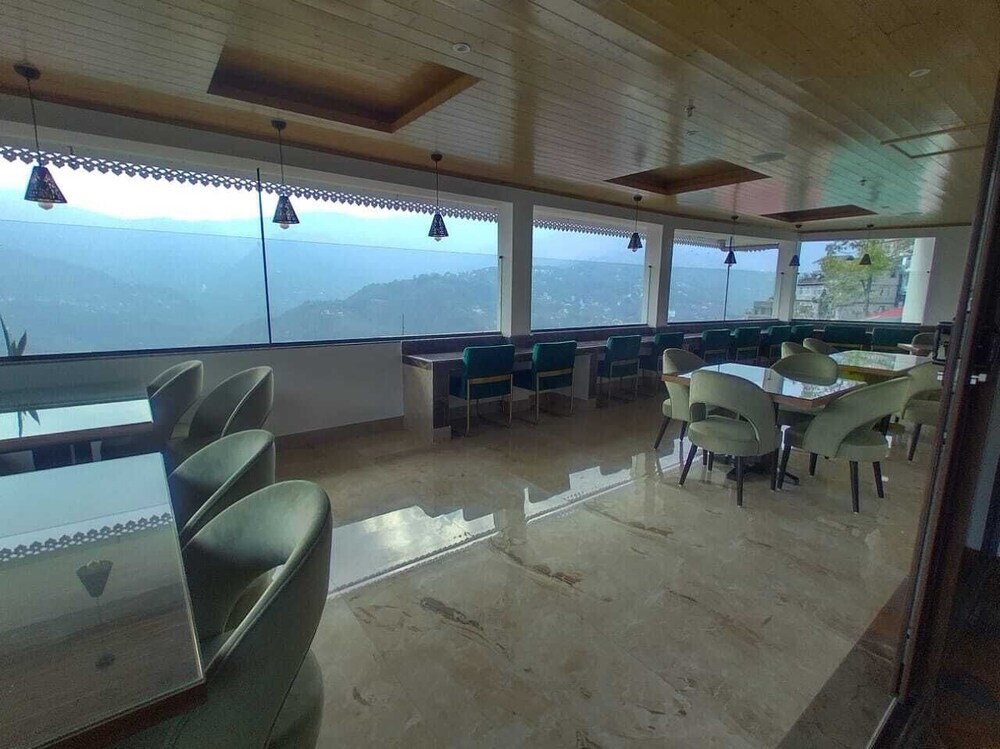 Гангток: The Aryan Hotel Gangtok