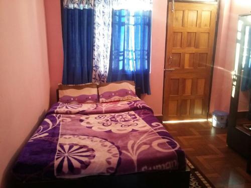 Пеллинг: Hotel Parichit