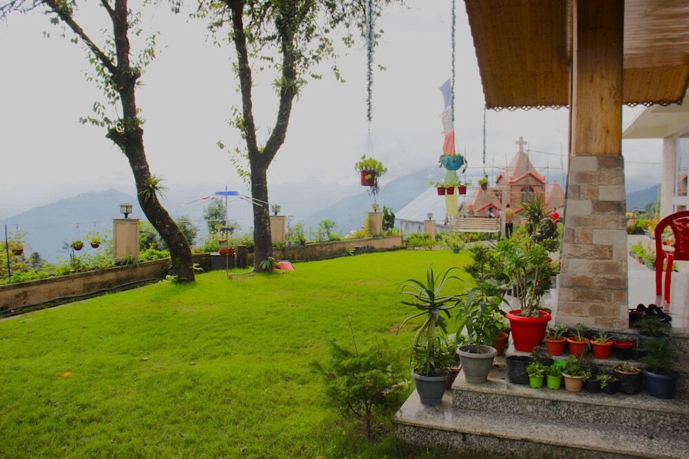 Пеллинг: 9 Senses Group Of Hotels Ravangla