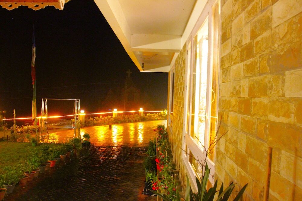 Пеллинг: 9 Senses Group Of Hotels Ravangla