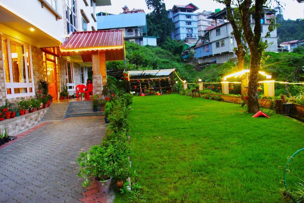 Пеллинг: 9 Senses Group Of Hotels Ravangla