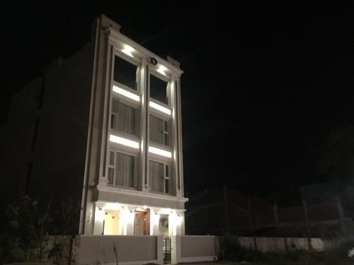 Калка: Hotel Lotus Grand Kalka
