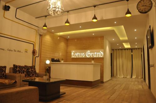 Калка: Hotel Lotus Grand Kalka