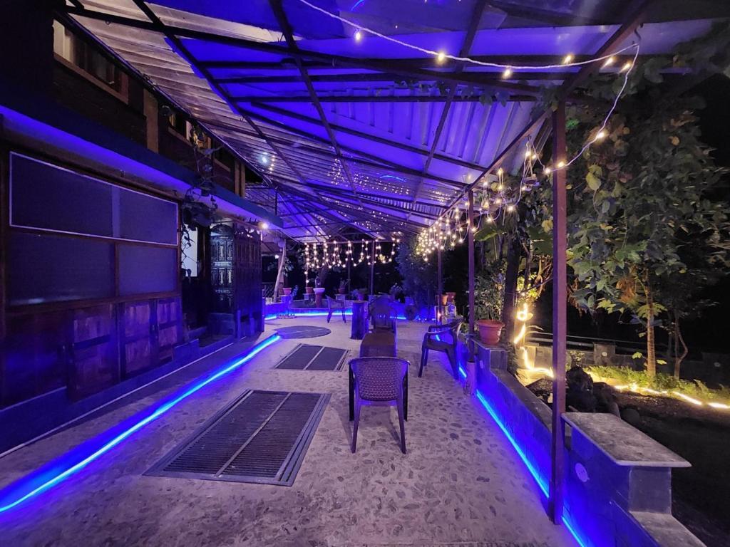 Кангра: Murious Riverdale Resort