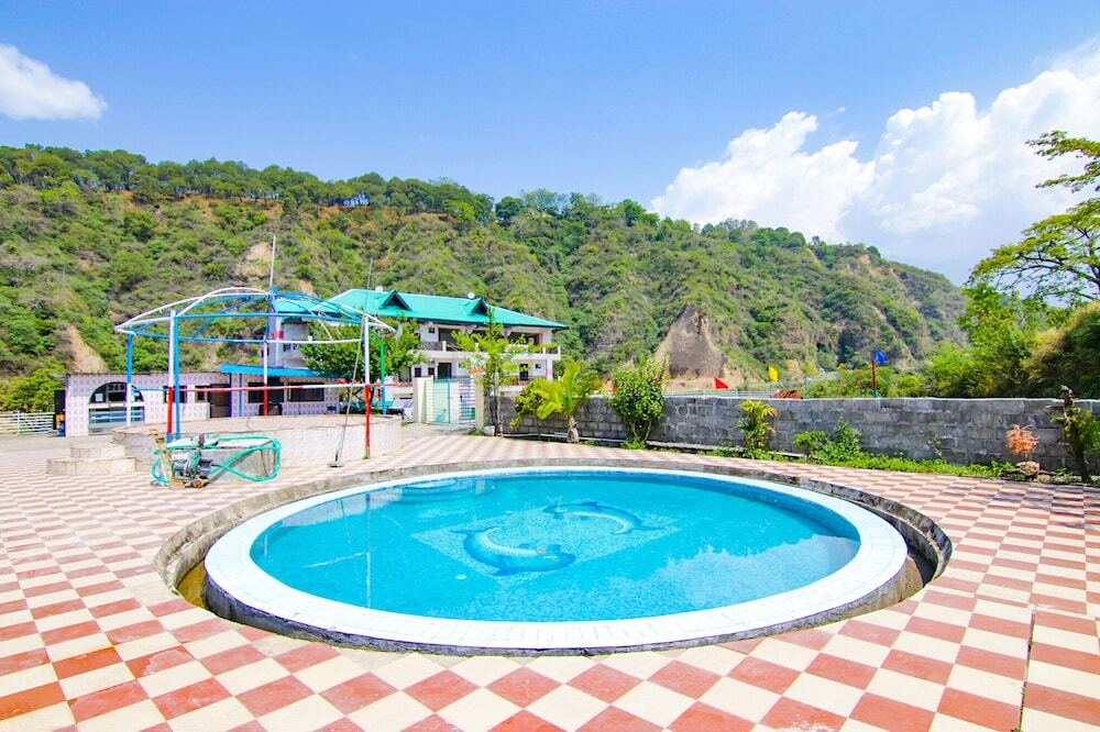 Кангра: Fabhotel Prime Wonder World Resort