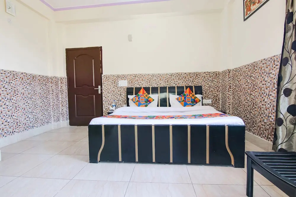 Кангра: Fabhotel Prime Wonder World Resort