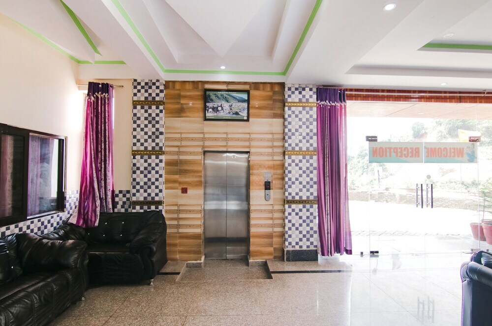 Кангра: Fabhotel Prime Wonder World Resort