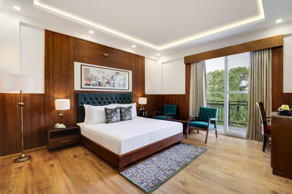 Кангра: Lemon Tree Hotel Mcleodganj