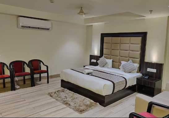 Канпур: New Hotel Sanjay