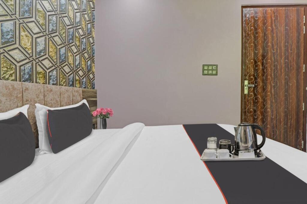 Канпур: Collection O 90895 Hotel The Palacio - Govind Nagar