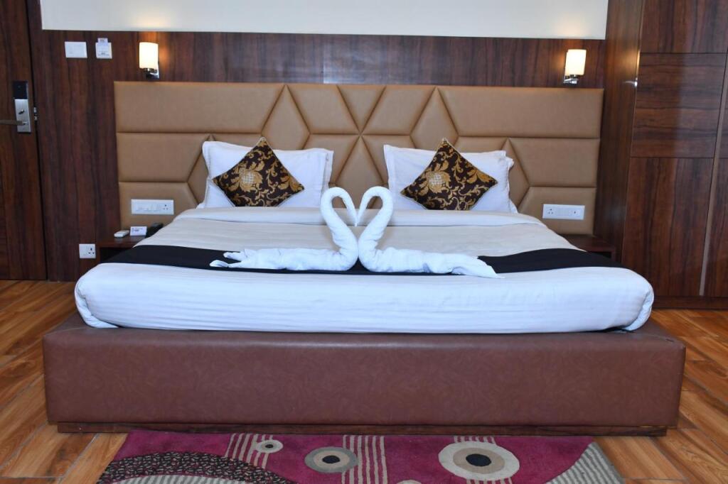 Канпур: Hotel Bhagyaraj Palace - Best Hotel In Kanpur