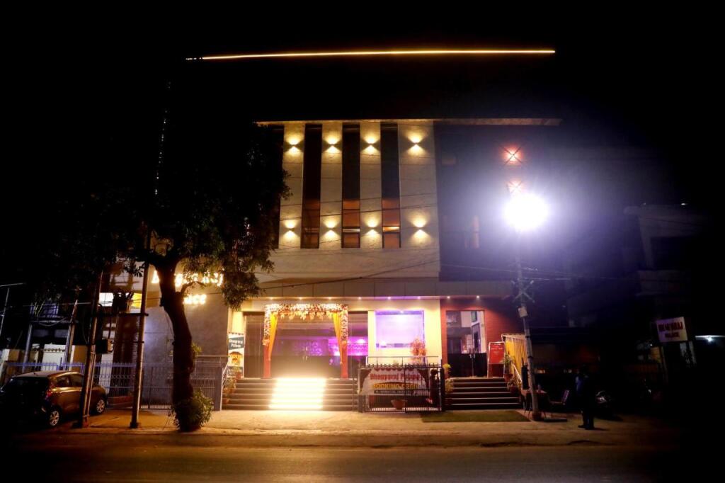 Канпур: Hotel Bhagyaraj Palace - Best Hotel In Kanpur