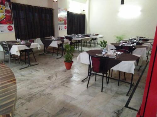 Канпур: Hotel Samridhi Palace