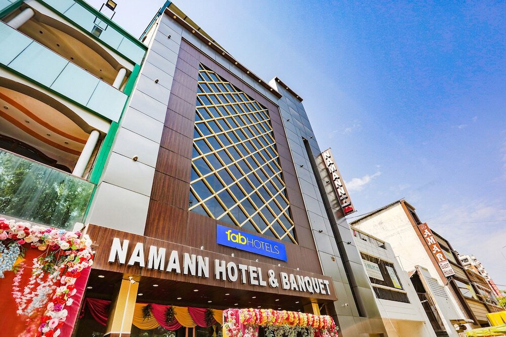 Канпур: Fabhotel Naman