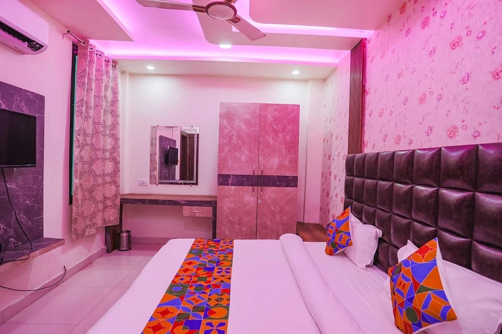 Канпур: Fabhotel Naman