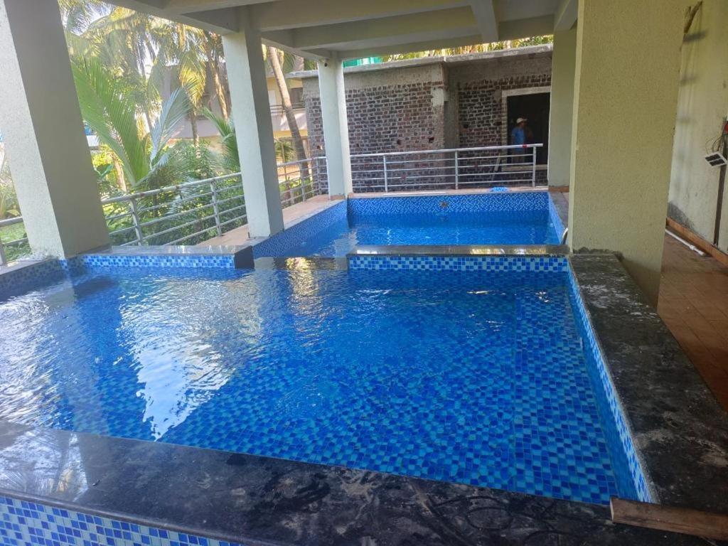 Киим: Sea View Beach Resort