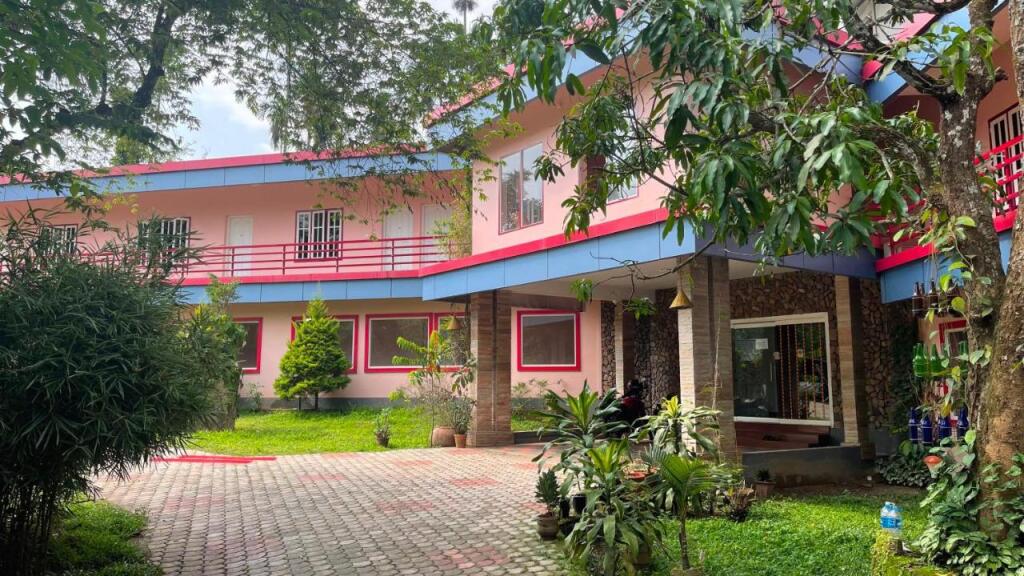 Султан-Батери: Capital O 89196 Yayaz Resorts