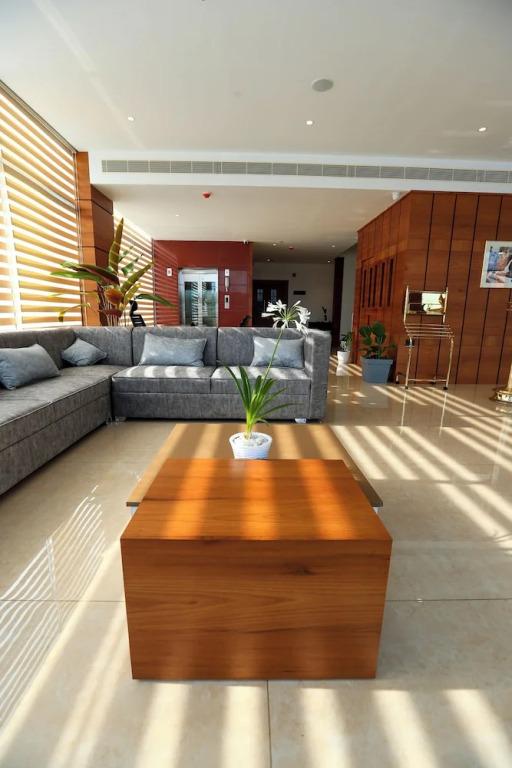 Султан-Батери: Hotel Saffron Wayanad